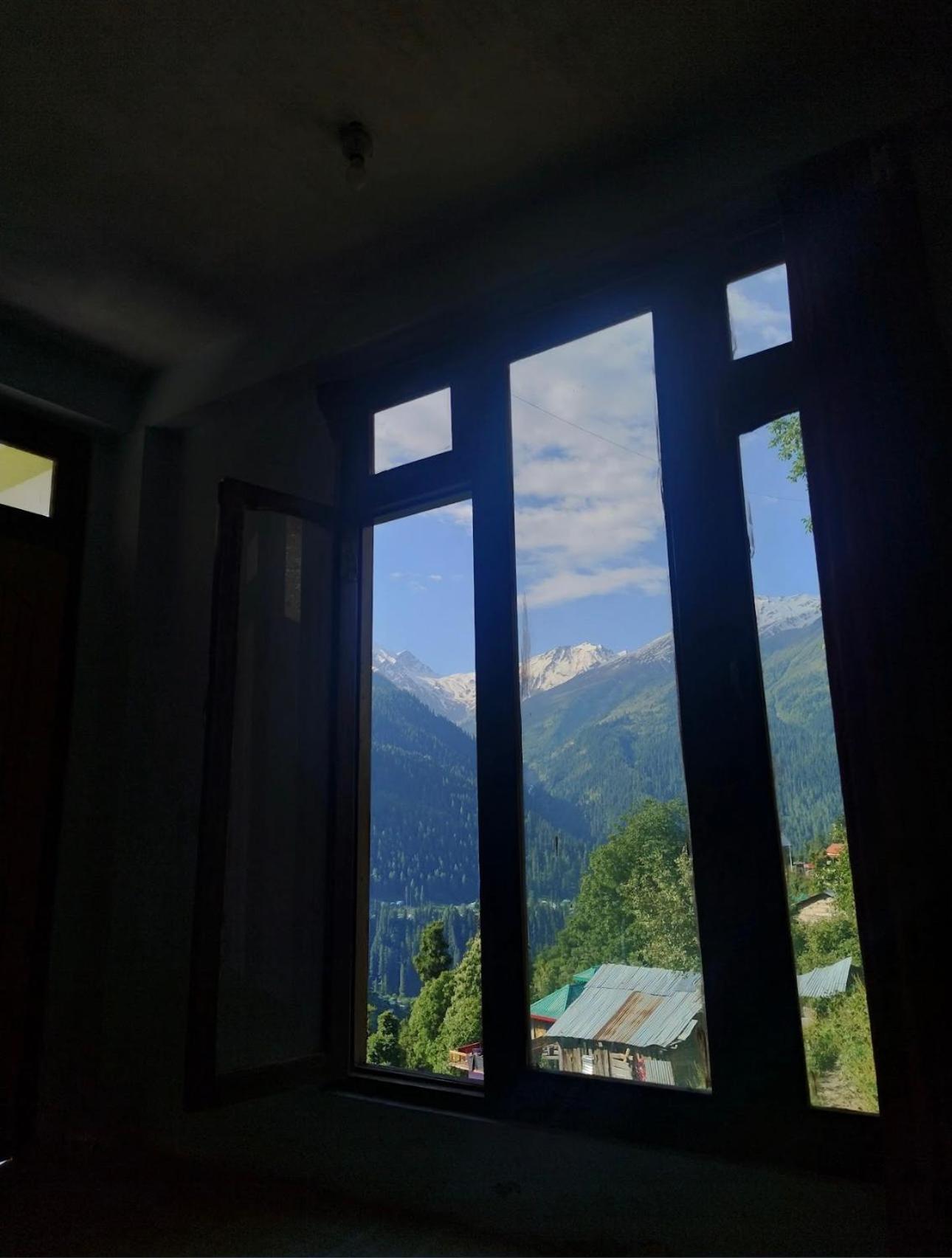 Aditya Guest House Tosh Exterior foto